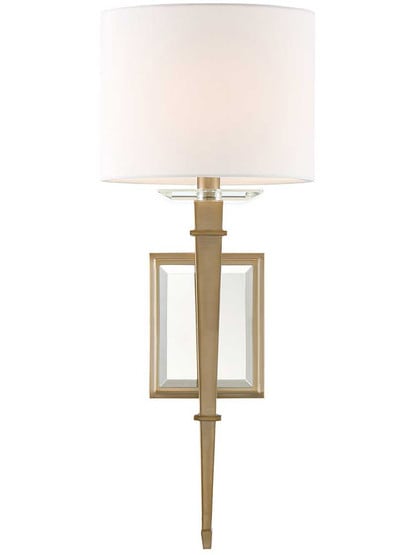 Clifton 1 Light Wall Mount in Aged Brass.